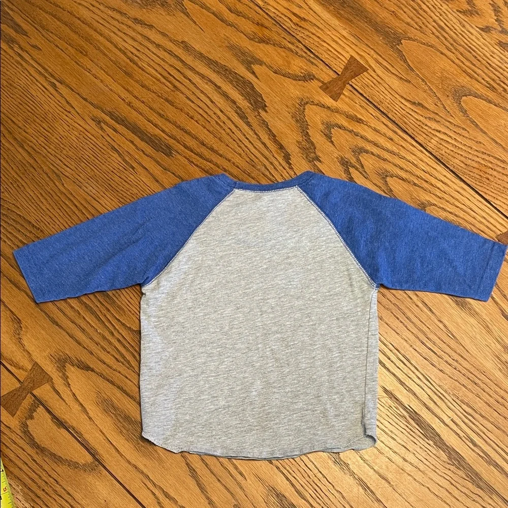 Rabbit Skins Kids Blue and Gray Raglan 3/4 length sleeve Tee size 2